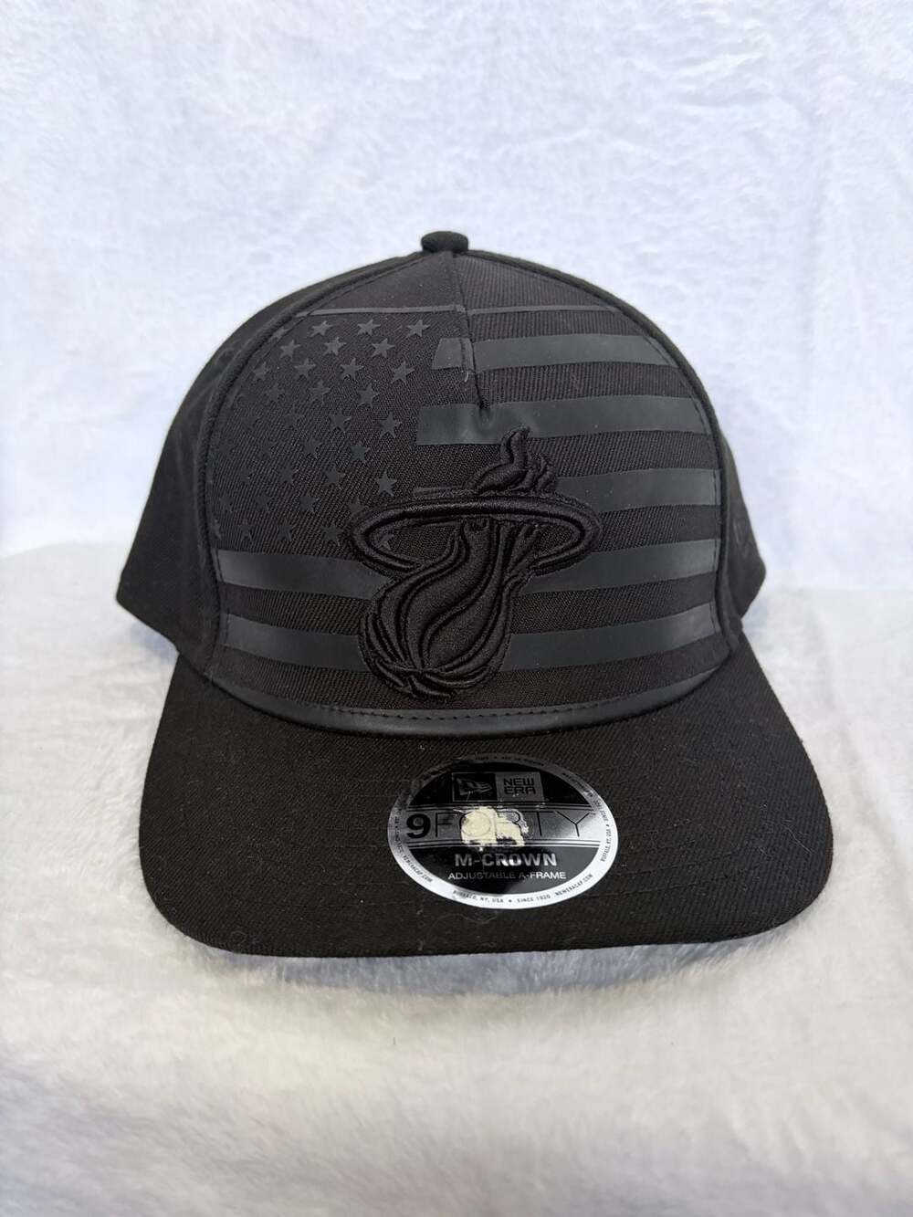 New Era Miami Heat Game Day Flag A-Frame 9FORTY Hat
